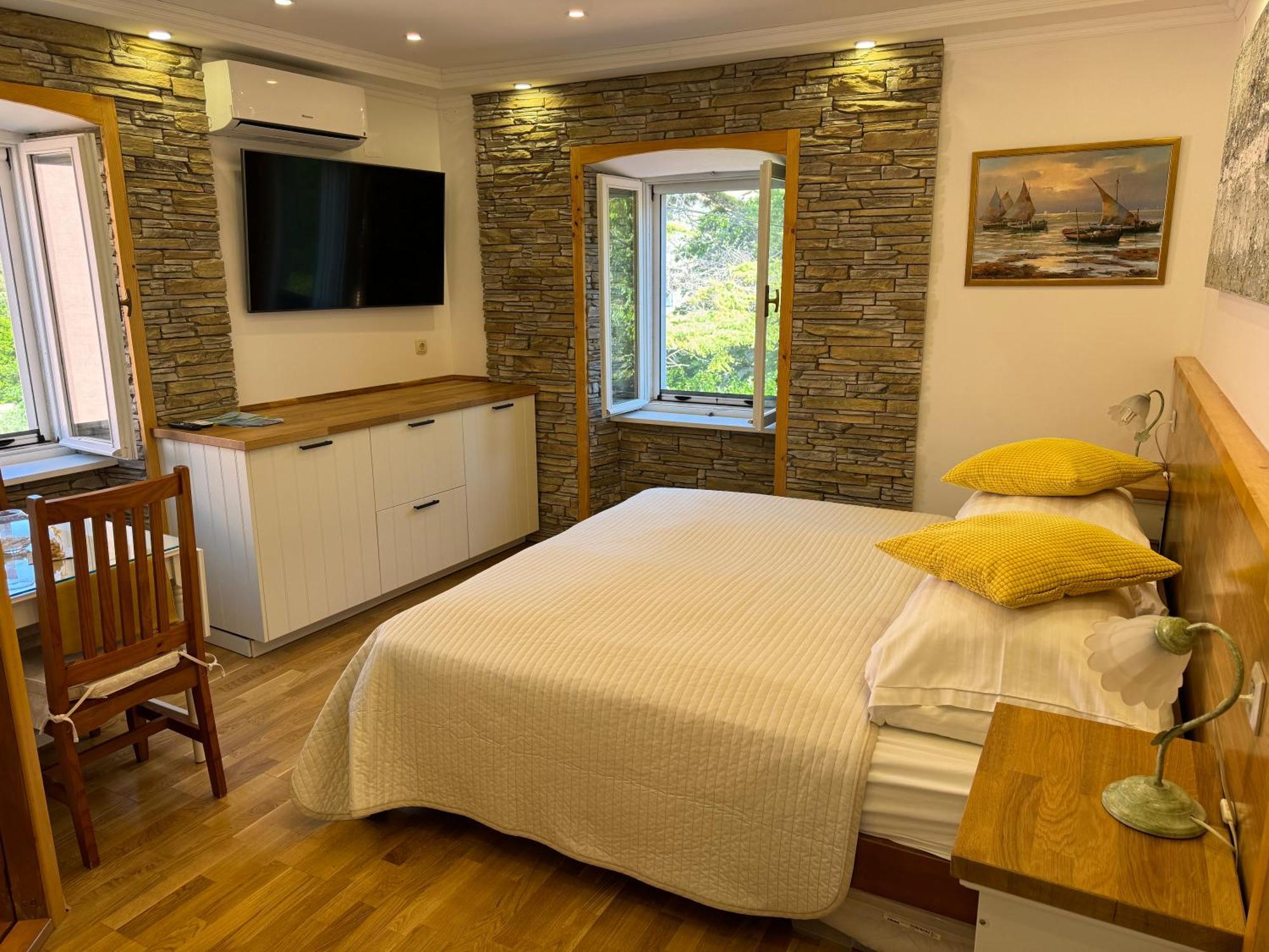 Lorena 3* Mali Losinj
